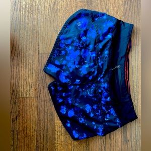 Lululemon size 2 speed-ups